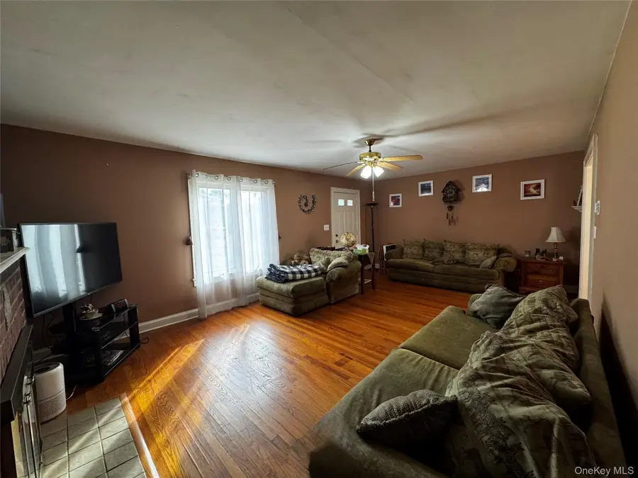 351 Nicolls Road, Deer Park, NY 11729 - Image #3