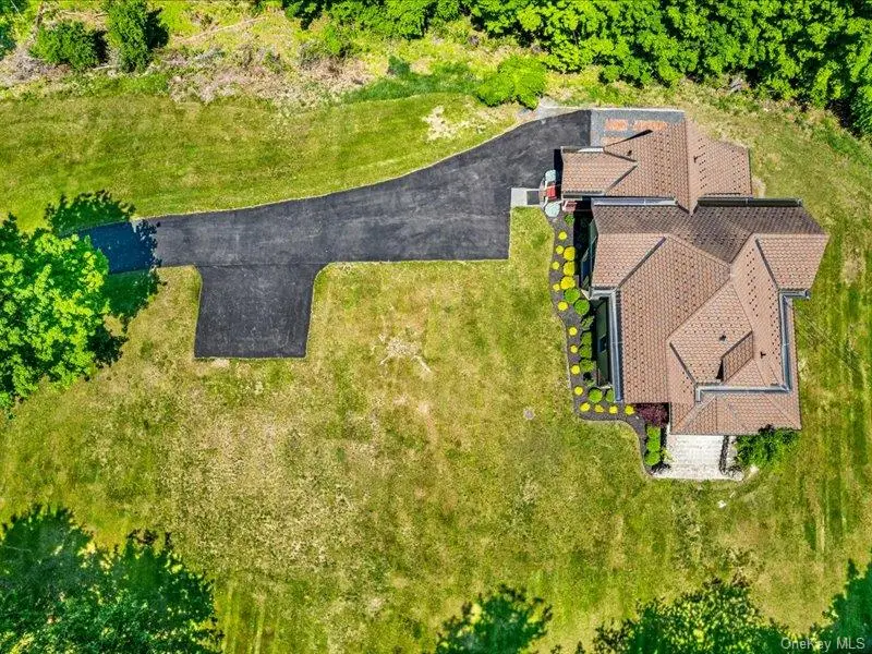 2 Pine Hill Road, Chester, NY 10918 - Image #2