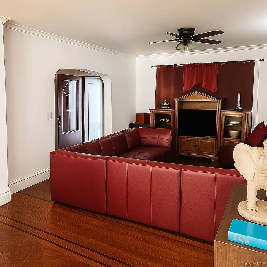 14 Van Siclen Court, Brooklyn, NY 11207 - Image #2