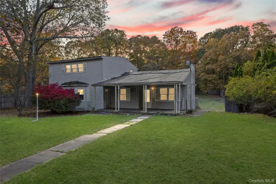 10 West Street, Middle Island, NY 11953 - Image #3