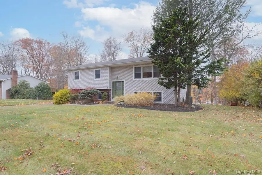 8 Durant Road, New City, NY 10956 - Image #2
