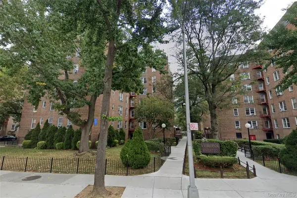 65-35 Yellowsone Blvd #4G, Forest Hills, NY 11375