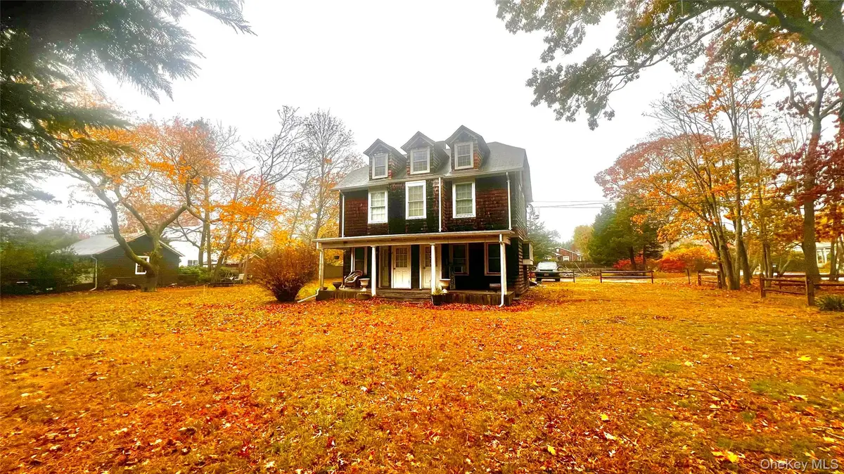 14 Halsey Avenue, East Quogue, NY 11942 - Image #1