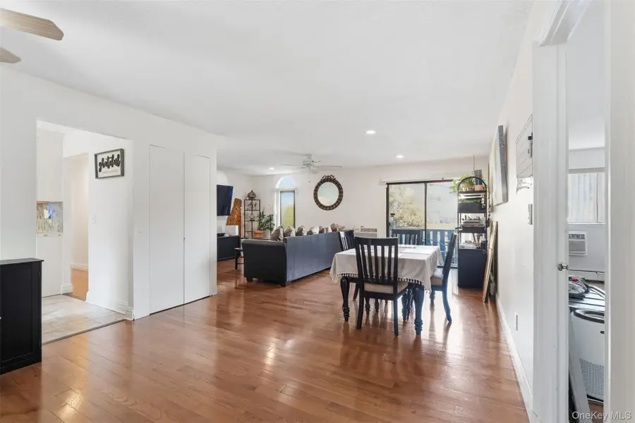 11 Granada Cres #6, White Plains, NY 10603 - Image #2