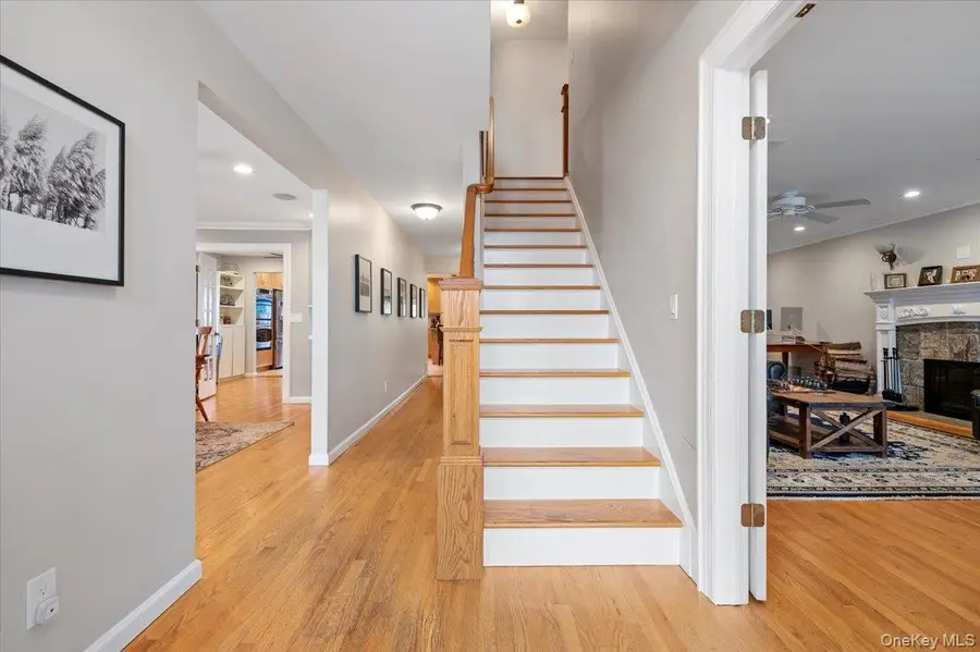 3476 Colony Drive, Baldwin Harbor, NY 11510 - Image #2