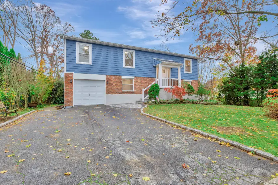 2 Highland Place, Nesconset, NY 11767 - Image #3