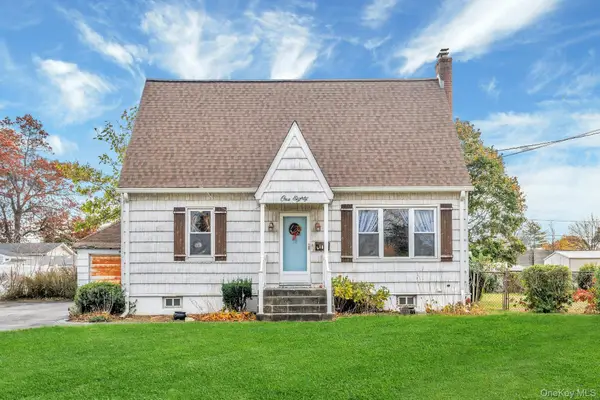 180 Thomas Street, Brentwood, NY 11717