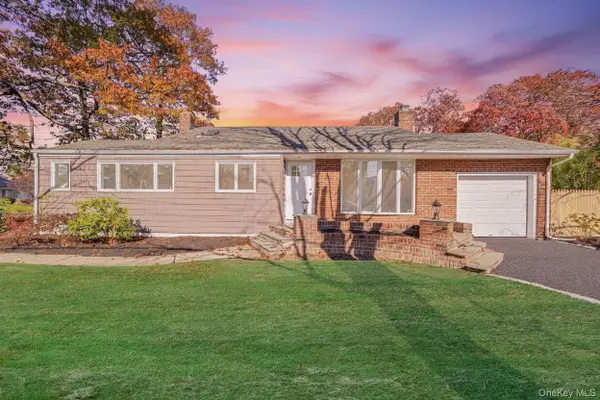 67 Bardolier Lane, Bay Shore, NY 11706