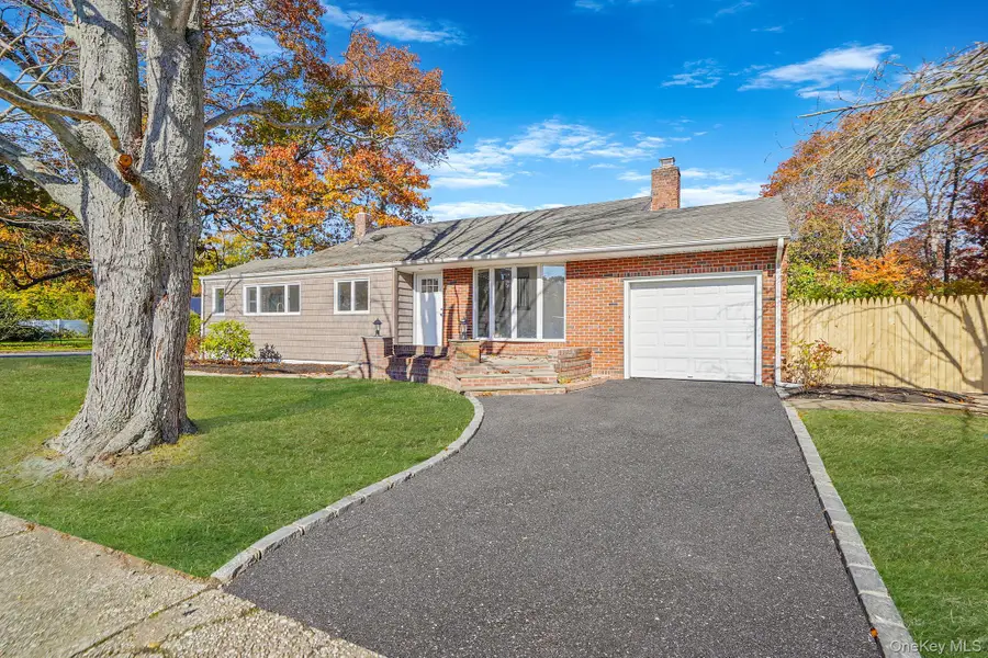 67 Bardolier Lane, Bay Shore, NY 11706 - Image #3