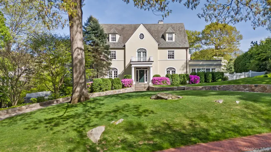 7 Plateau Circle W, Bronxville, NY 10708 - Image #2