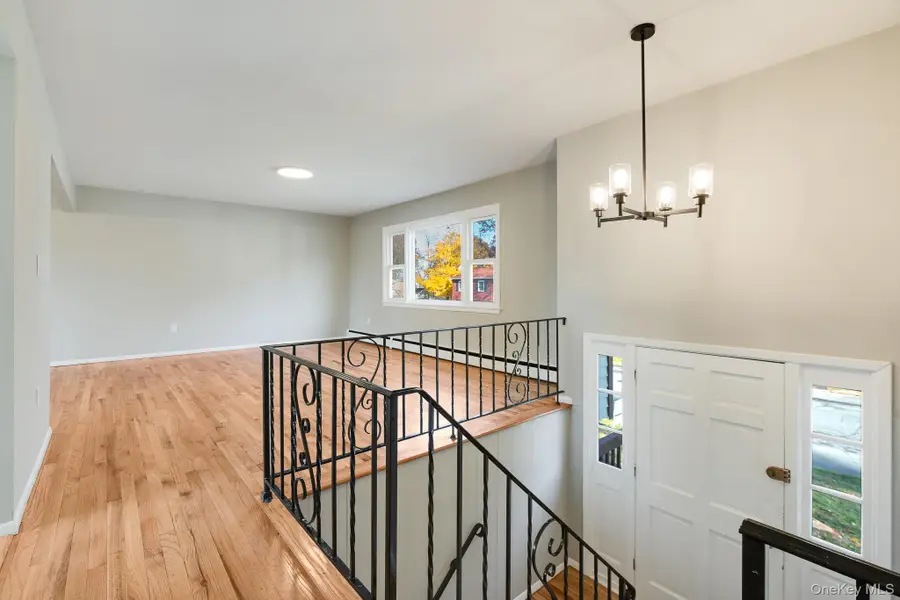 321 Nina Street, New Windsor, NY 12553 - Image #3