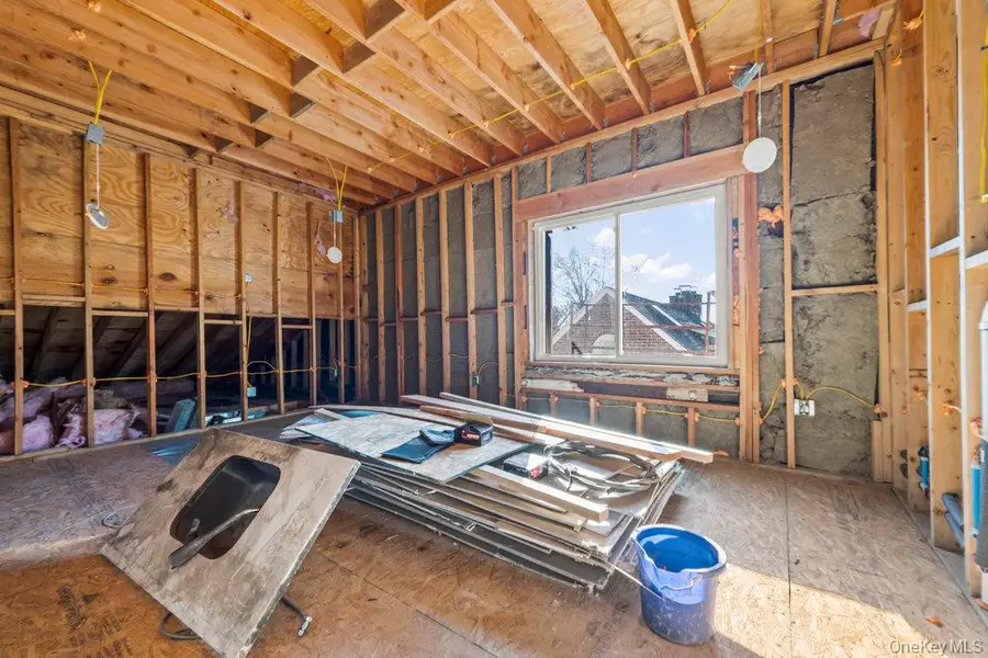 162 Old Mamaroneck Road, White Plains, NY 10605 - Image #3