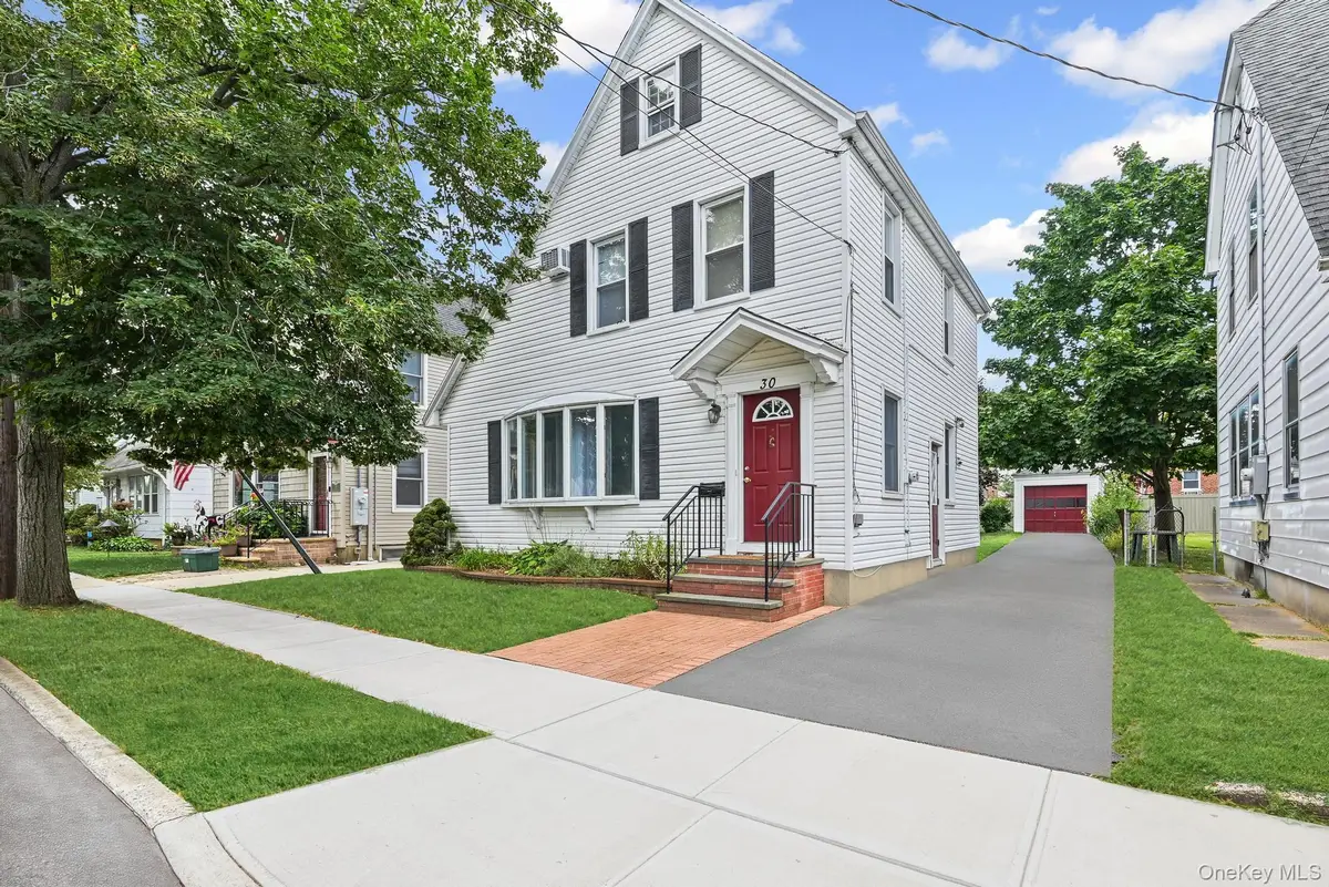 30 Temple Street, Williston Park, NY 11596 - Image #1