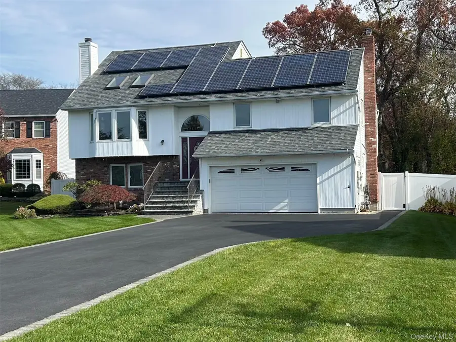 839 Pine Avenue, West Islip, NY 11795 - Image #3