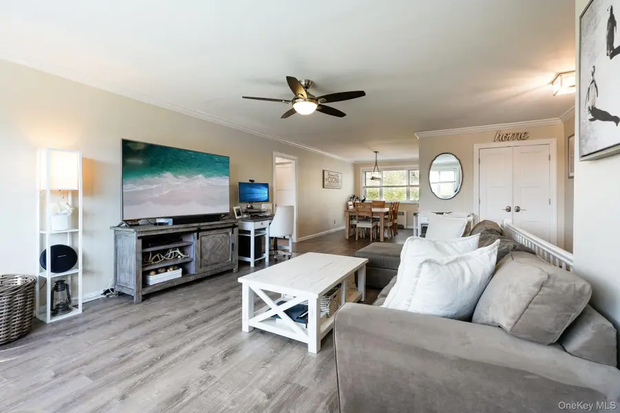 11 Westview Avenue #25-2, White Plains, NY 10603 - Image #2