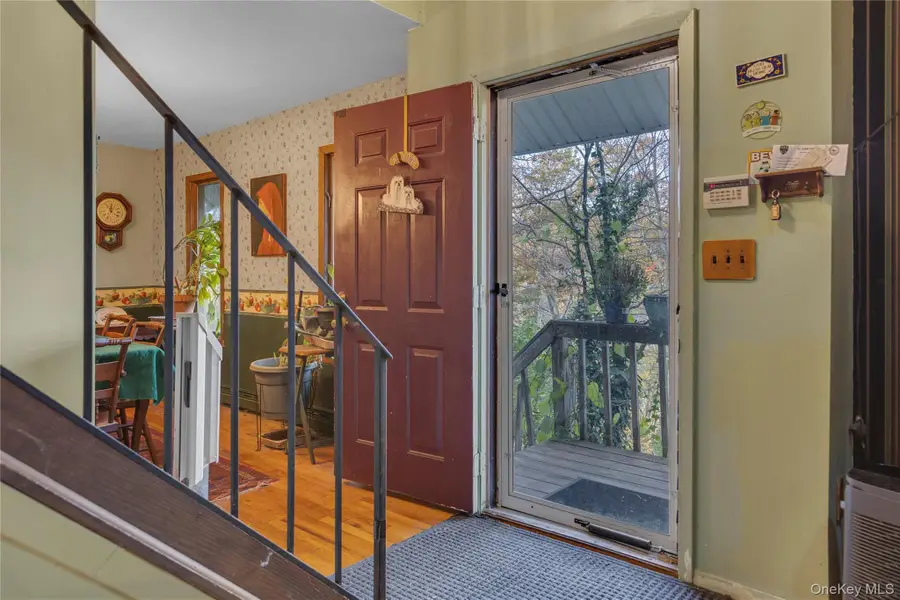 1111A Washington Drive #A, Centerport, NY 11721 - Image #3