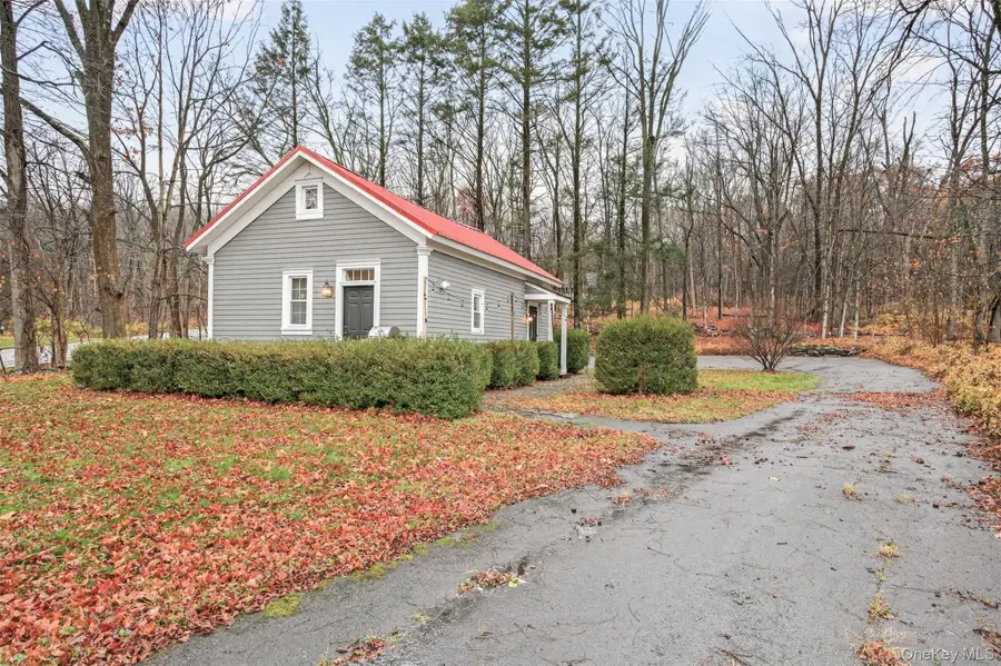 502 Hill Avenue, Walden, NY 12586 - Image #2