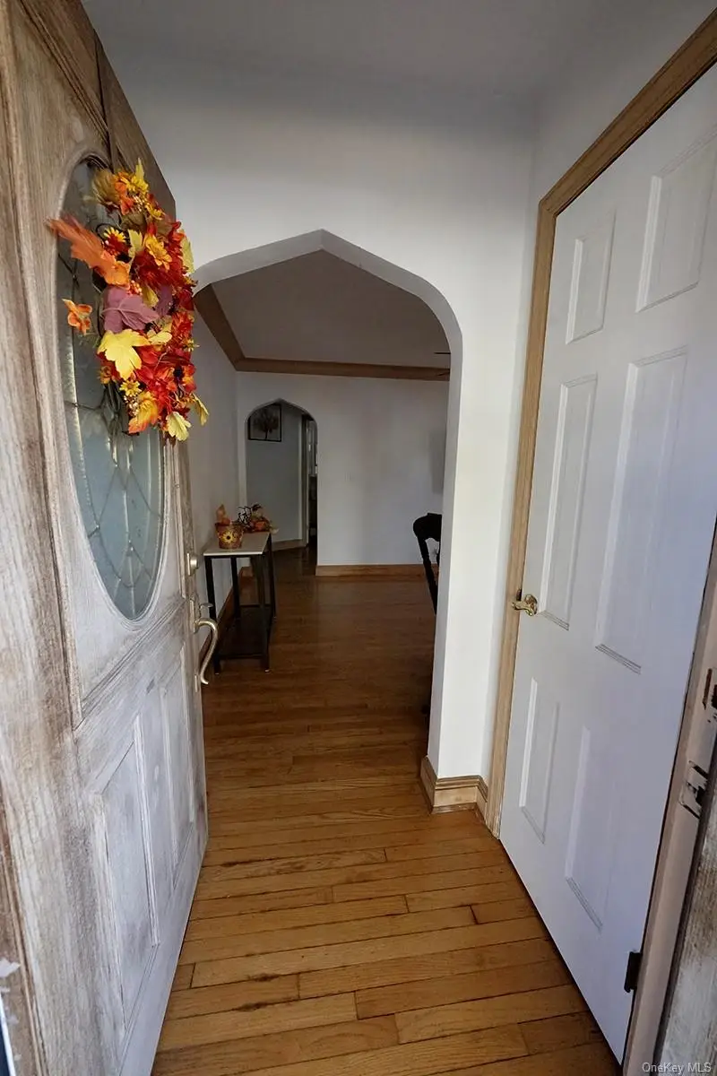 471 Windsor Place, Oceanside, NY 11572 - Image #3