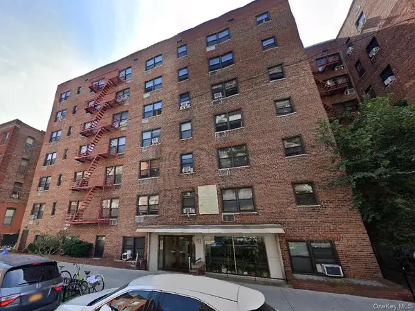 143-40 Roosevelt Avenue #5J, Flushing, NY 11354