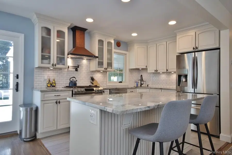 325 County Center Road, White Plains, NY 10603 - Image #2