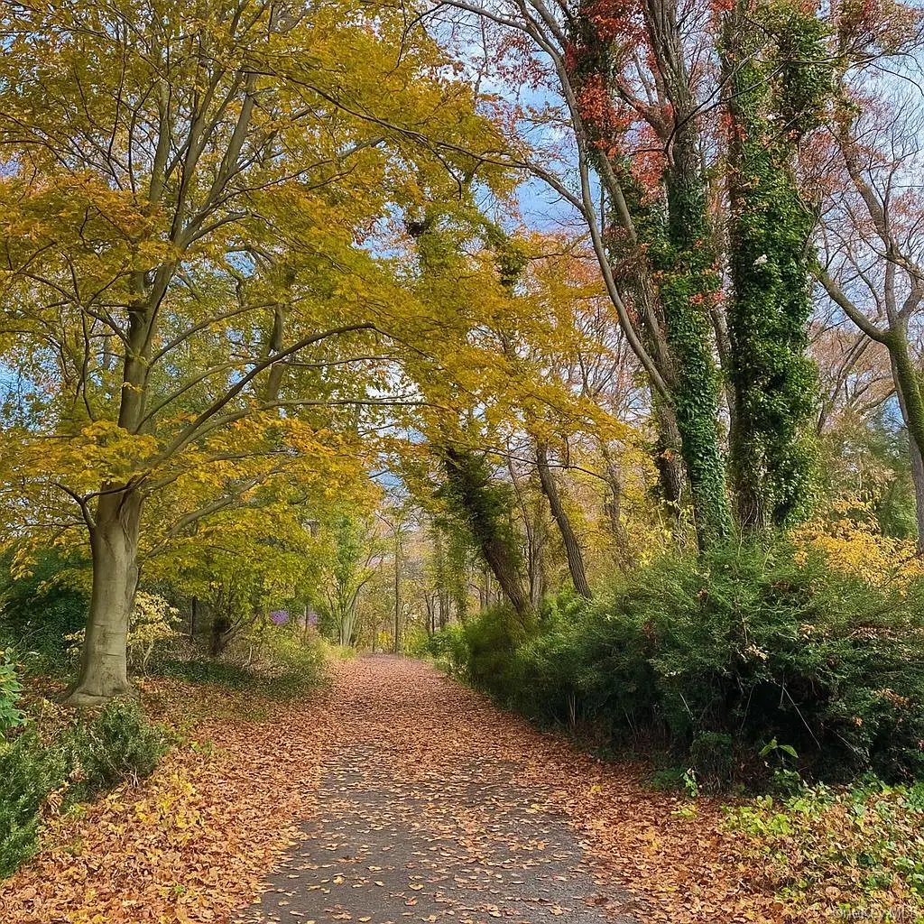 1029 Friendly Road, Upper Brookville, NY 11771 - Image #1