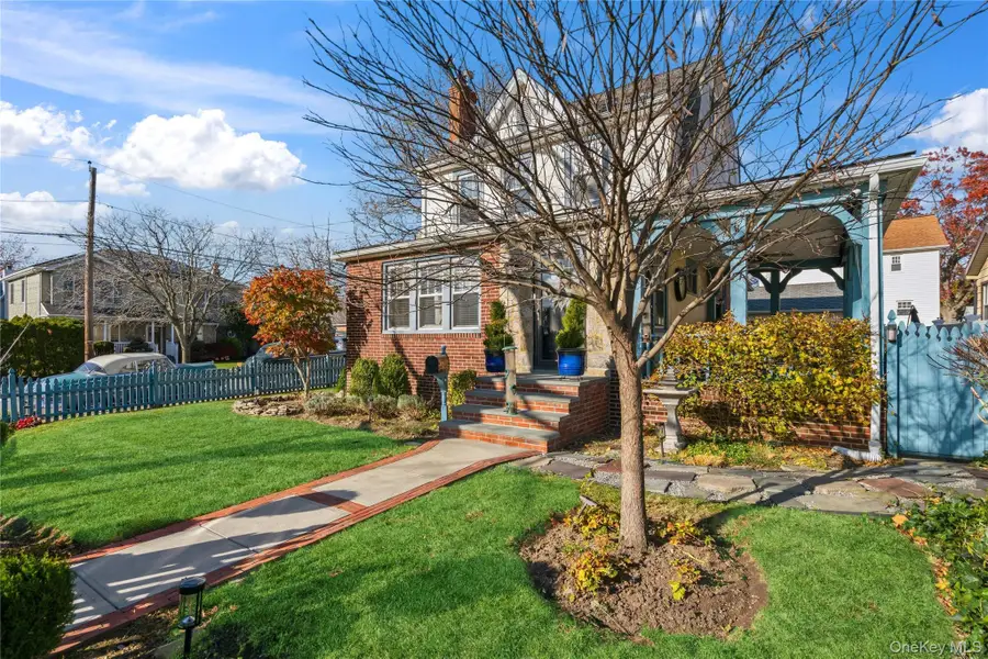 115 Wicks Lane, Malverne, NY 11565 - Image #3