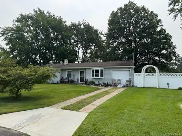 7 Heather Court, Centereach, NY 11720