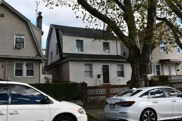 88-19 145 Street, Briarwood, NY 11435