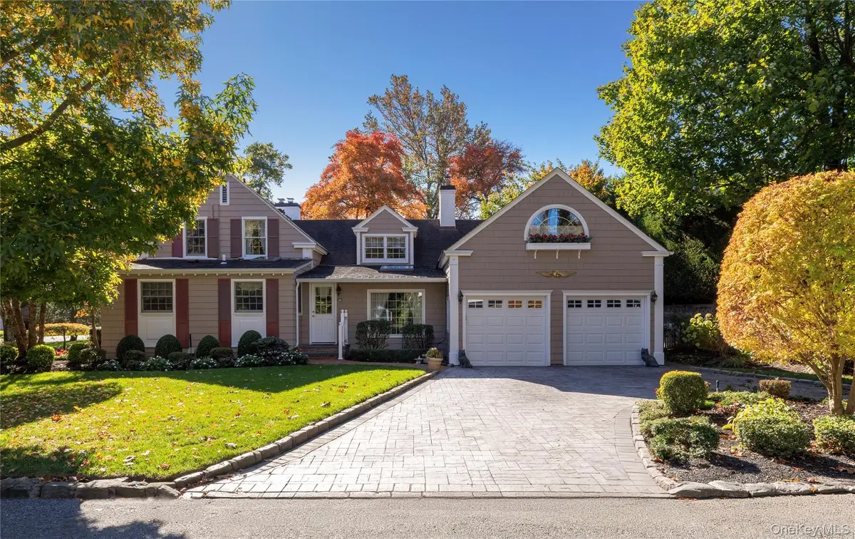 67 Bay Drive, Massapequa, NY 11758 - Image #1