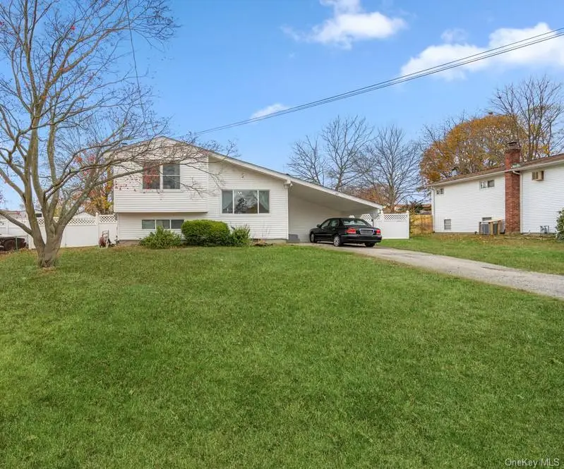 20 Laurie Road, Brentwood, NY 11717 - Image #1