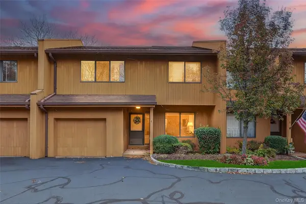 200 California Road #9, Bronxville, NY 10708