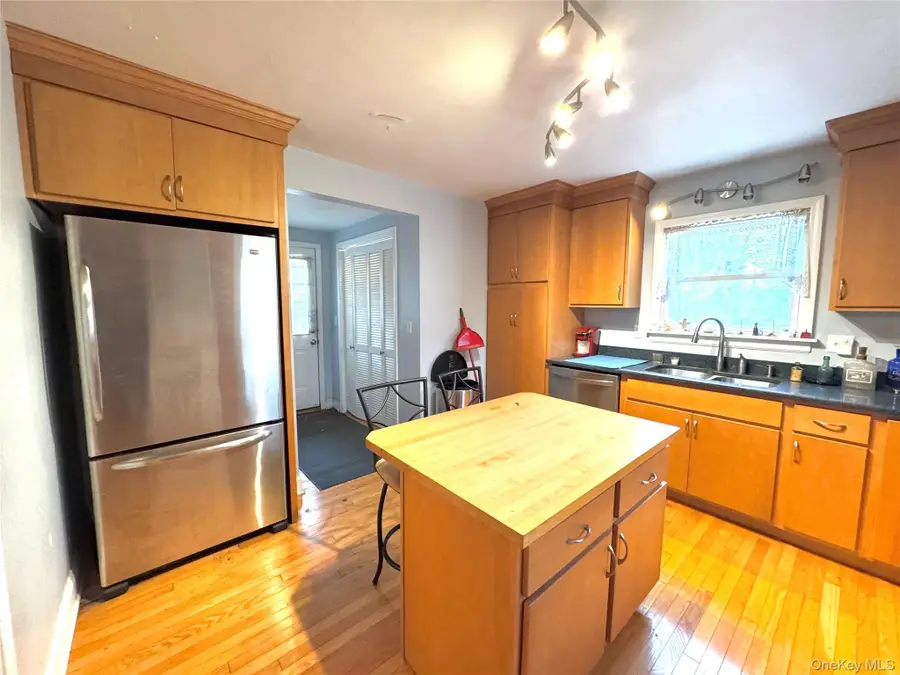 832 Dutchess Turnpike, Poughkeepsie, NY 12603 - Image #3