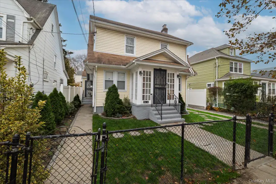 194-16 116th Avenue, Saint Albans, NY 11412 - Image #2