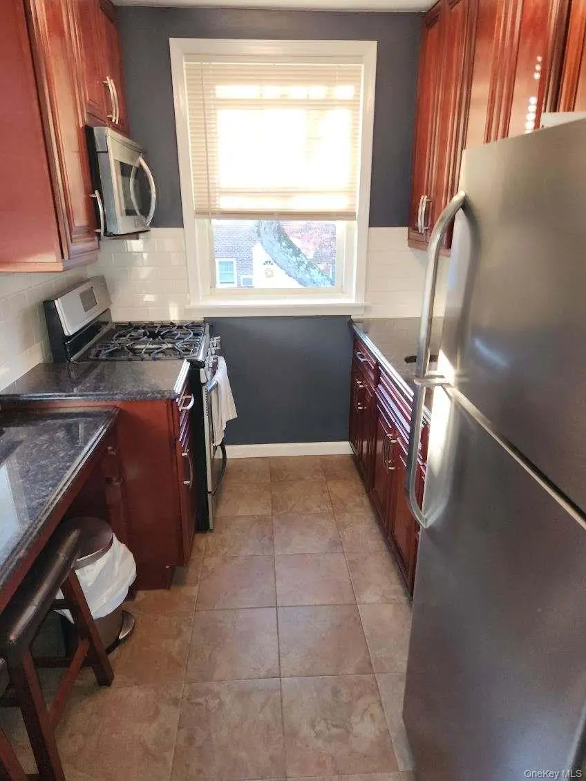 58-14 251st Street #230, Little Neck, NY 11362 - Image #2