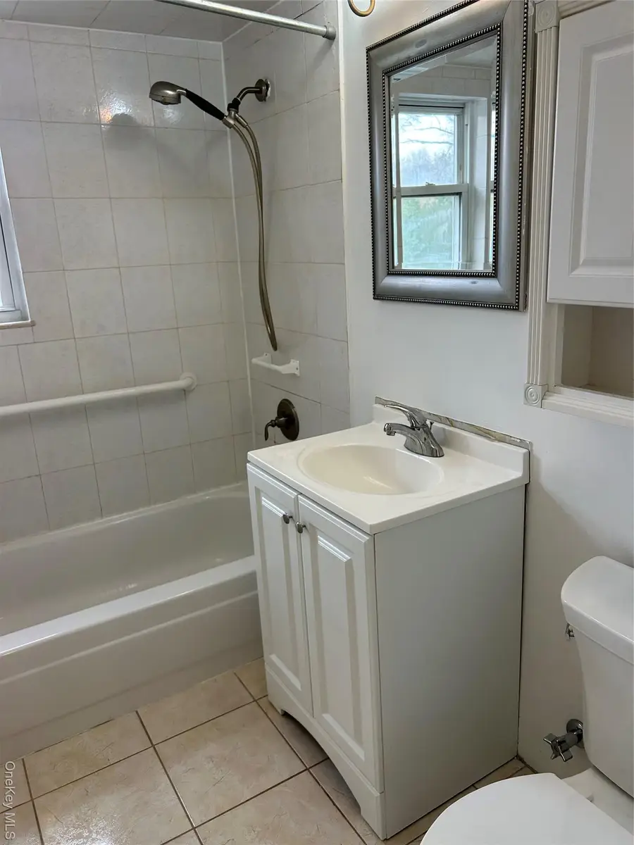 115 Meyer Oval, Pearl River, NY 10965 - Image #3