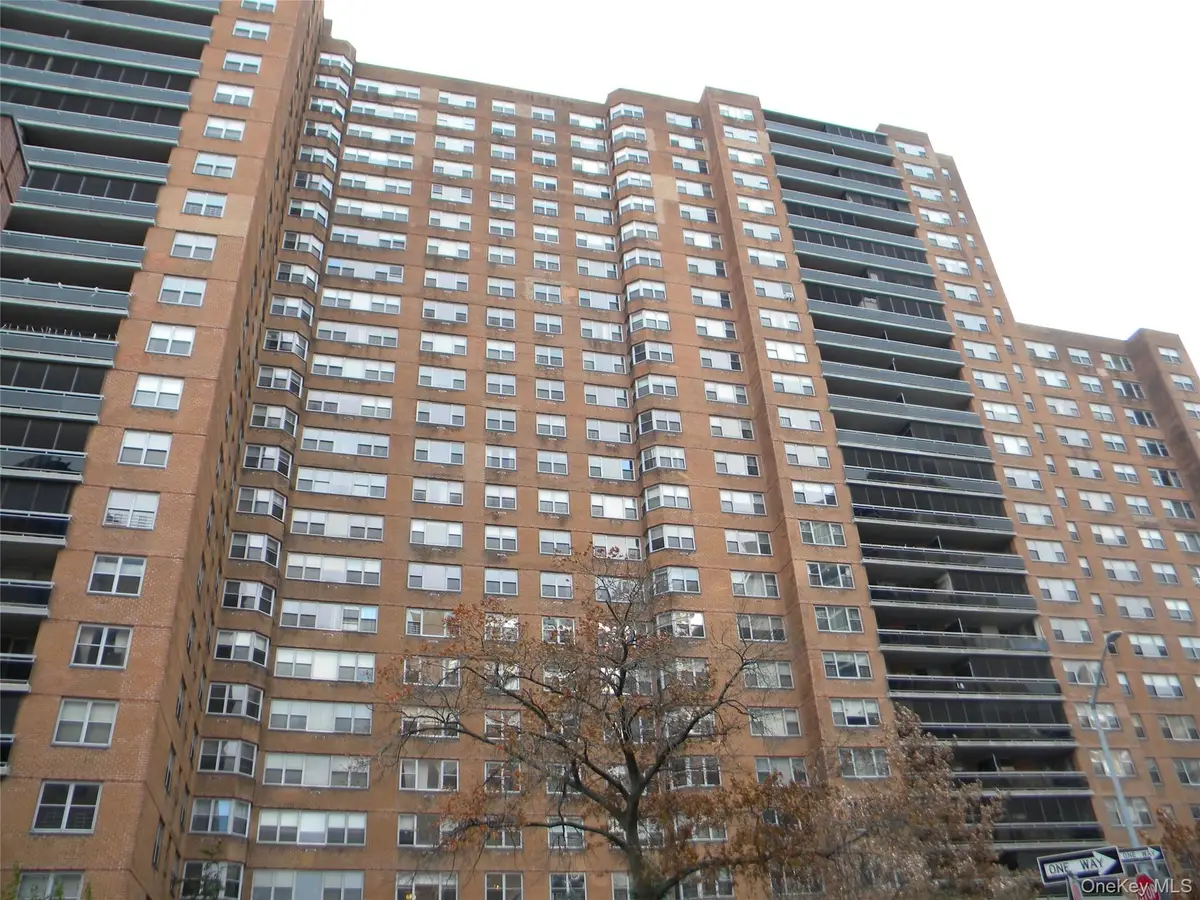 70-25 Yellowstone Boulevard #17Q, Forest Hills, NY 11375 - Image #1