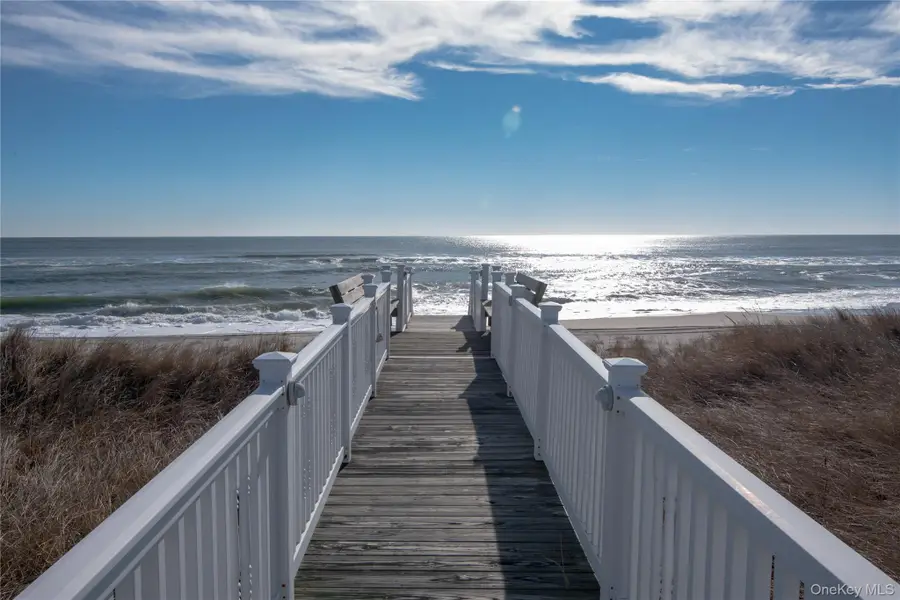 605 Dune Road, Westhampton, NY 11977 - Image #2