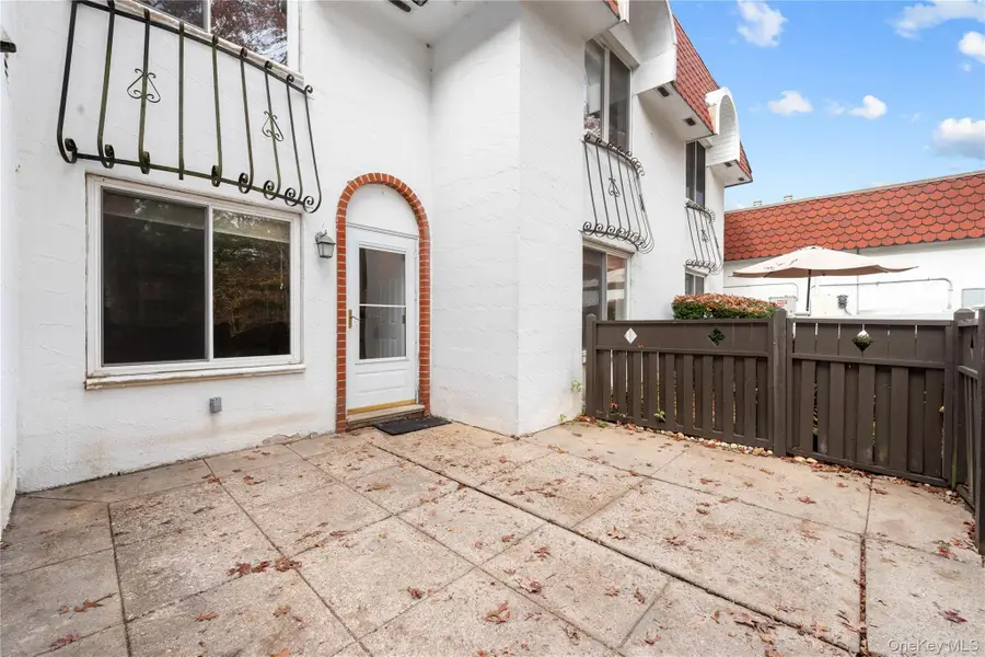 399 Birchwood Road, Medford, NY 11763 - Image #2