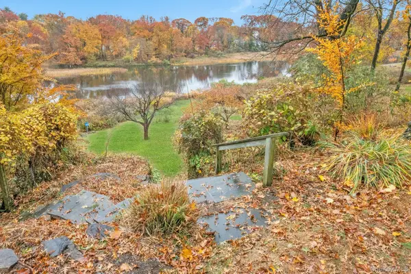 733 Stuart Avenue, Mamaroneck, NY 10543