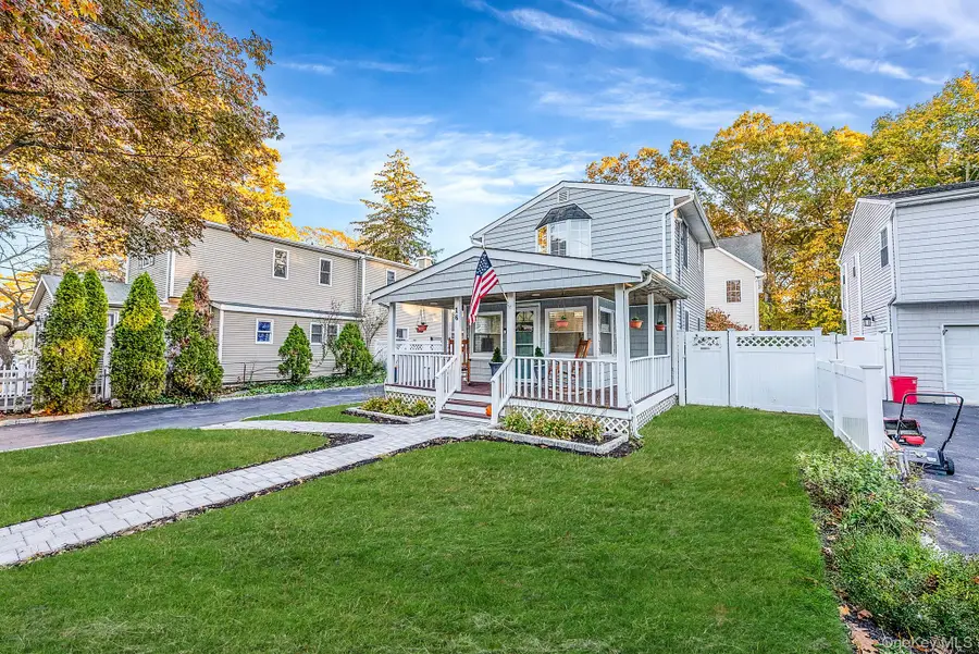 16 Lyda Drive, Nesconset, NY 11767 - #2