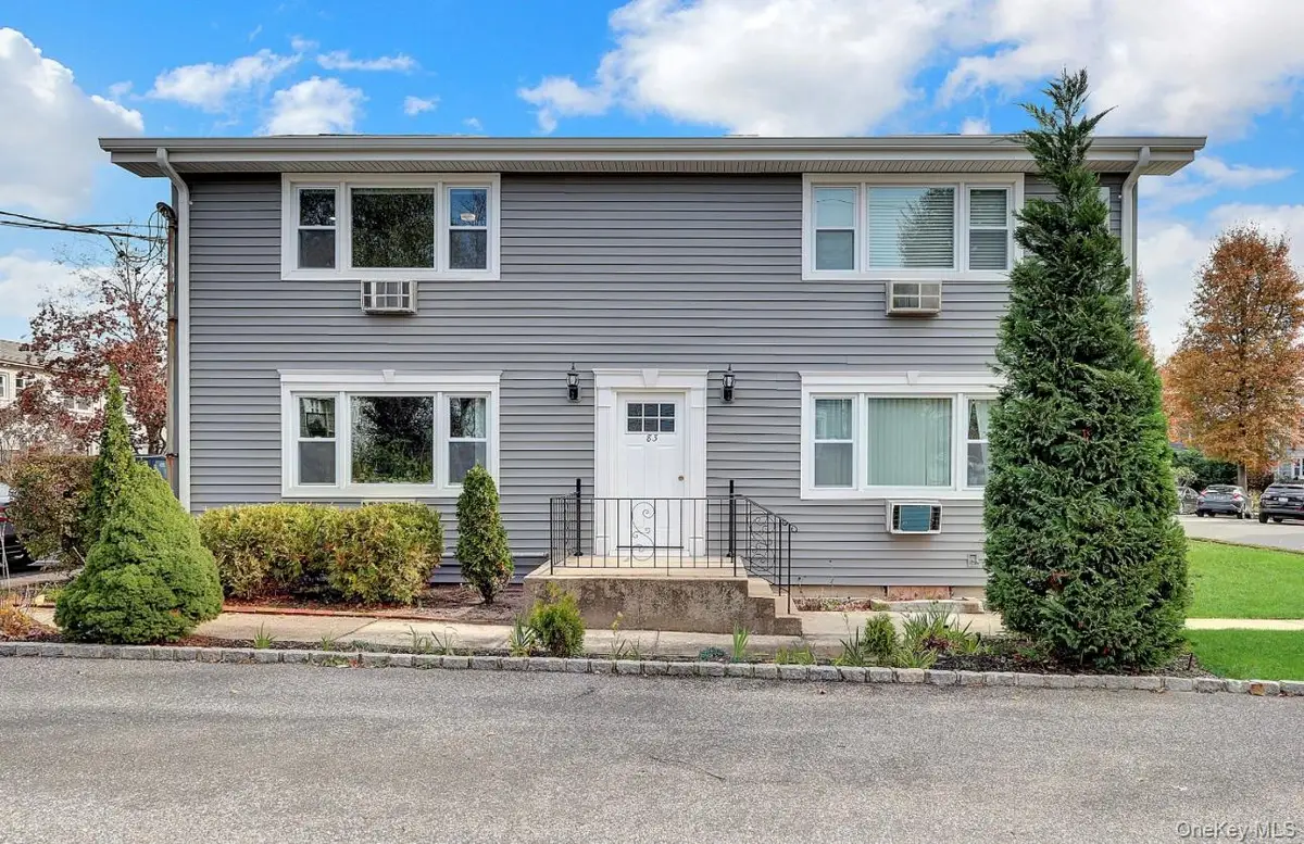 83 Finch #2B, Islip, NY 11751 - Image #1