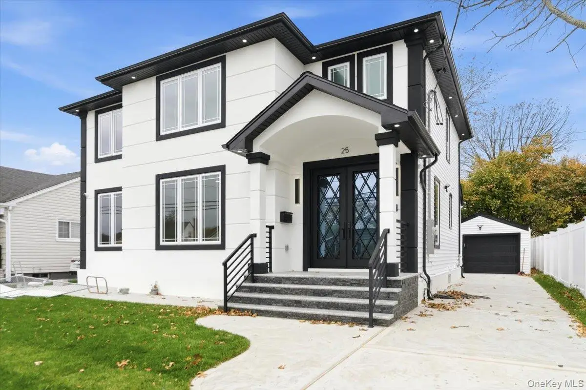 25 Countisbury Avenue, Valley Stream, NY 11580 - Image #1