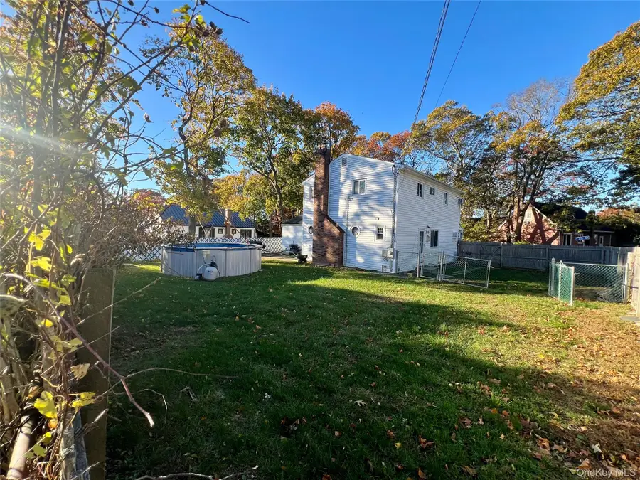 255 N 7th Street, Ronkonkoma, NY 11779 - Image #2