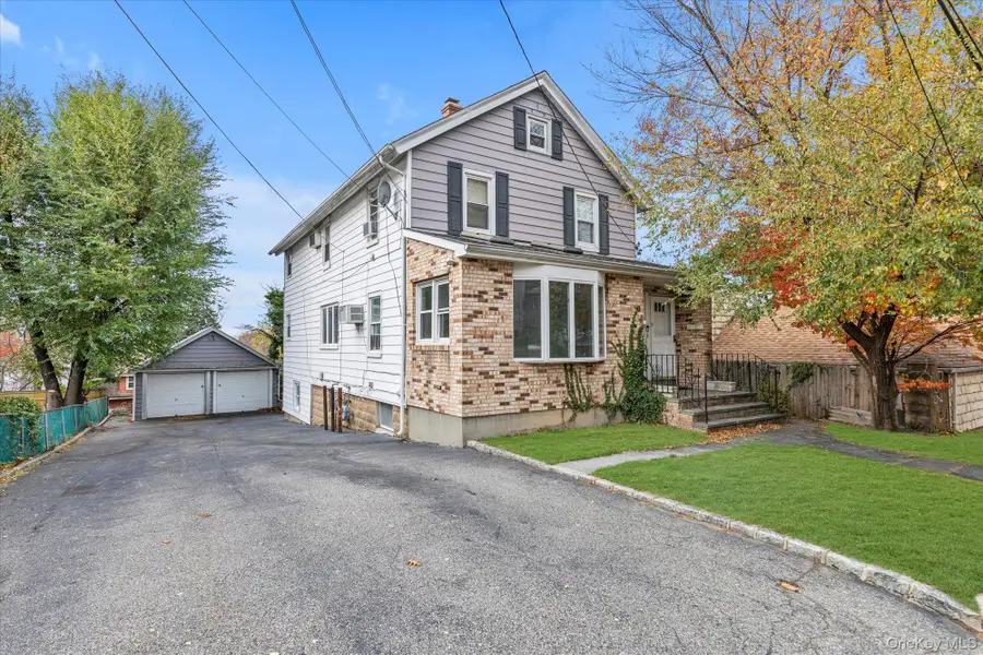 8 Jackson Street, Glen Cove, NY 11542 - Image #3