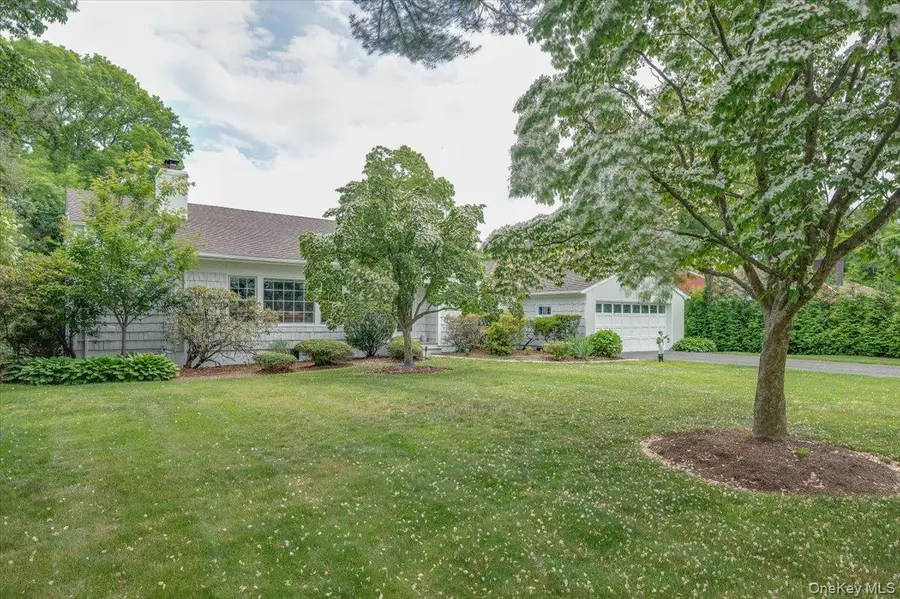 4 Wagon Wheel Road, Mamaroneck, NY 10543 - Image #2