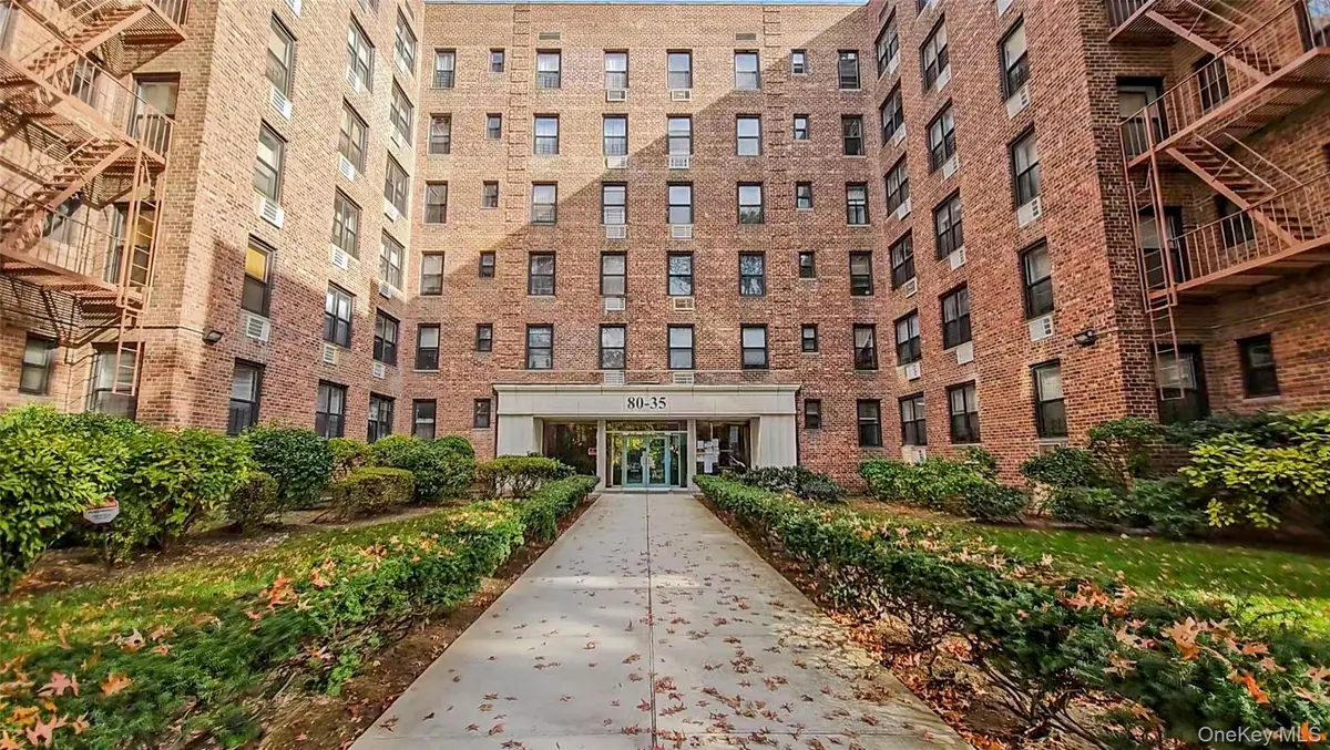 80-35 Springfield Blvd #4F, Oakland Gardens, NY 11364 - Image #1