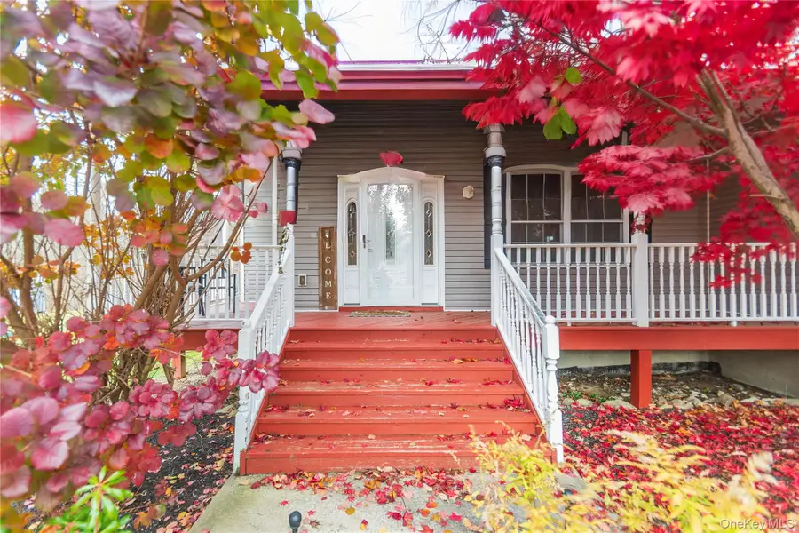 93 Glen Rock Circle, Highland, NY 12528 - Image #3