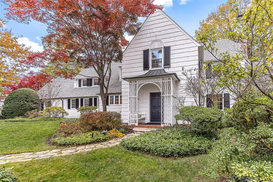 16 aka 80 Hereford Road, Bronxville, NY 10708 - Image #2