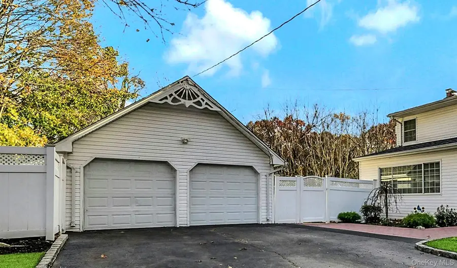 15 Shore Road, Mount Sinai, NY 11766 - Image #3