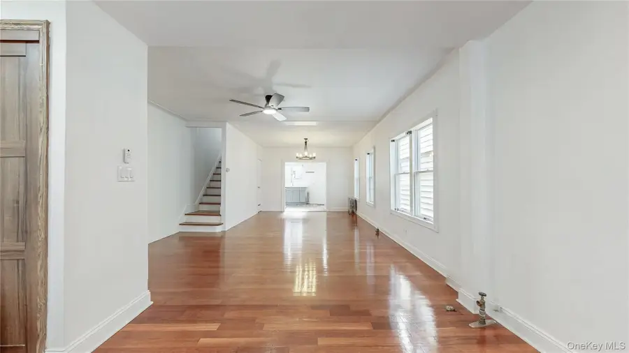 72-04 Manse Street, Forest Hills, NY 11375 - Image #3